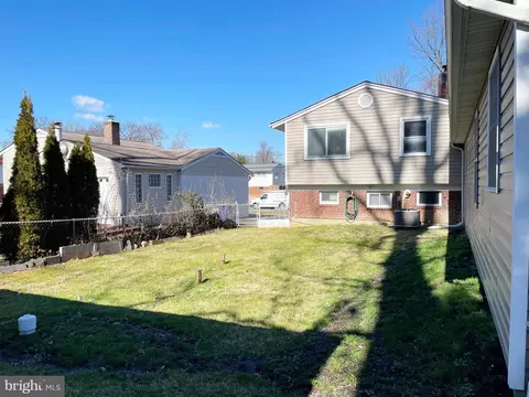 Exterior - 3402 May St, Silver Spring, MD 20906 photo 4 of 9