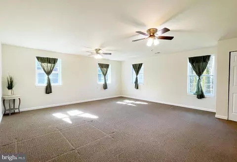 Living - 3402 May St, Silver Spring, MD 20906 photo 2 of 2