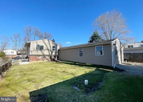 Exterior - 3402 May St, Silver Spring, MD 20906 photo 5 of 9