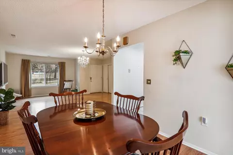 Dining - 1 Pimlico Ct #12-B, Silver Spring, MD 20906 photo 3 of 4