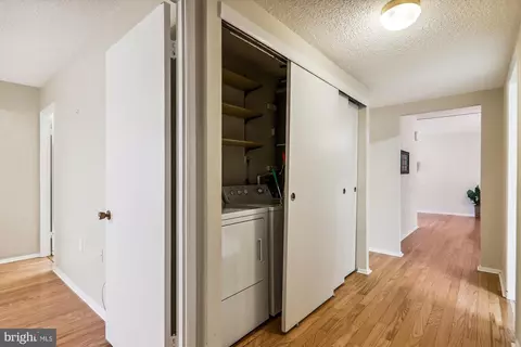 Entry Way - 1 Pimlico Ct #12-B, Silver Spring, MD 20906 photo 2 of 2