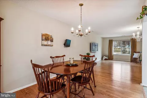 Dining - 1 Pimlico Ct #12-B, Silver Spring, MD 20906 photo 1 of 4