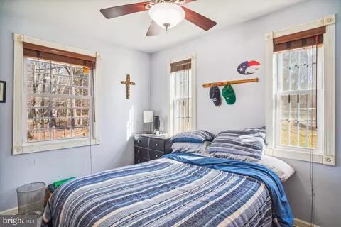 Bedroom - 11250 Kingstead Rd, Damascus, MD 20872 photo 6 of 13