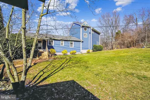 Exterior - 11250 Kingstead Rd, Damascus, MD 20872 photo 8 of 14