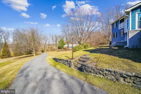 View/Area - 11250 Kingstead Rd, Damascus, MD 20872 photo 1 of 1
