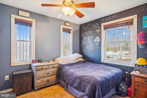 Bedroom - 11250 Kingstead Rd, Damascus, MD 20872 photo 4 of 13