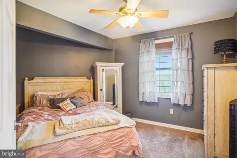 Bedroom - 11250 Kingstead Rd, Damascus, MD 20872 photo 1 of 13