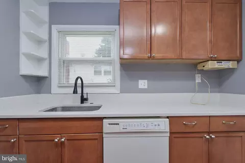 Kitchen - 3515 Olympic St, Silver Spring, MD 20906 photo 2 of 4