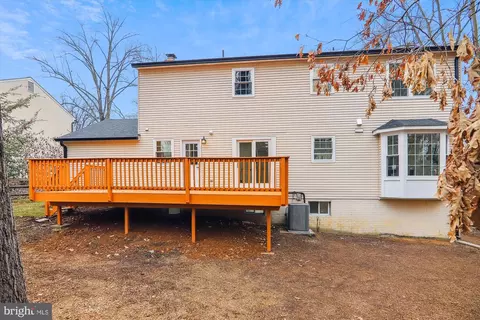 Exterior - 2 Fallswood Ct, Potomac, MD 20854 photo 8 of 8