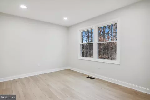 Other - 2 Fallswood Ct, Potomac, MD 20854 photo 3 of 10