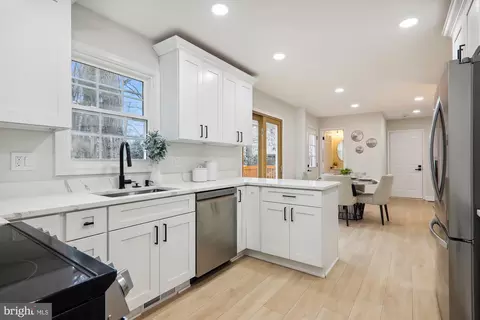 Kitchen - 2 Fallswood Ct, Potomac, MD 20854 photo 1 of 3
