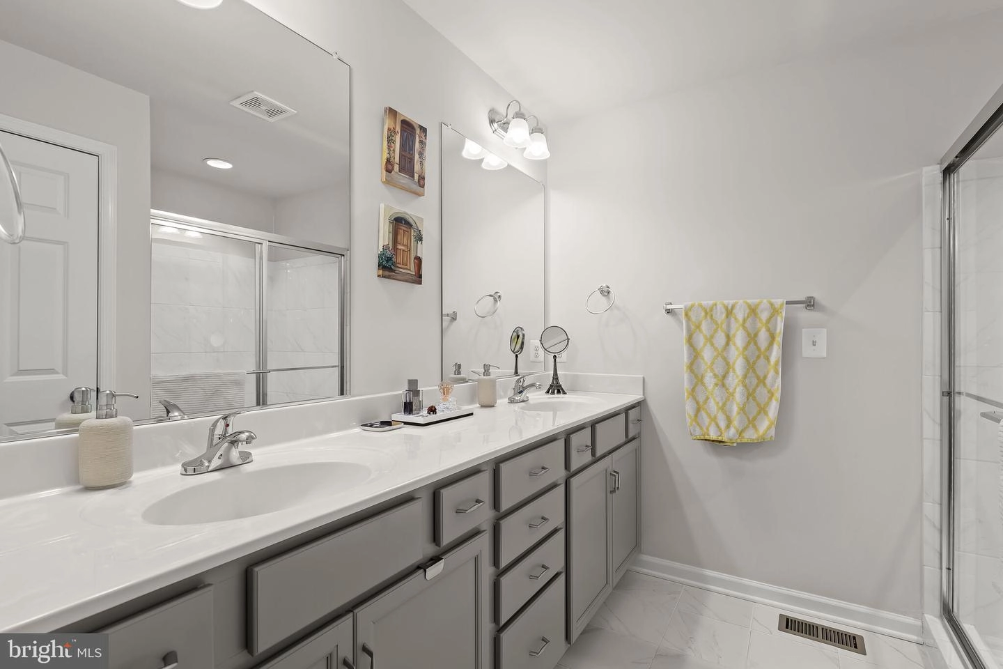 Bath - 15713 Steamboat Way, Silver Spring, MD 20906 photo 2 of 5