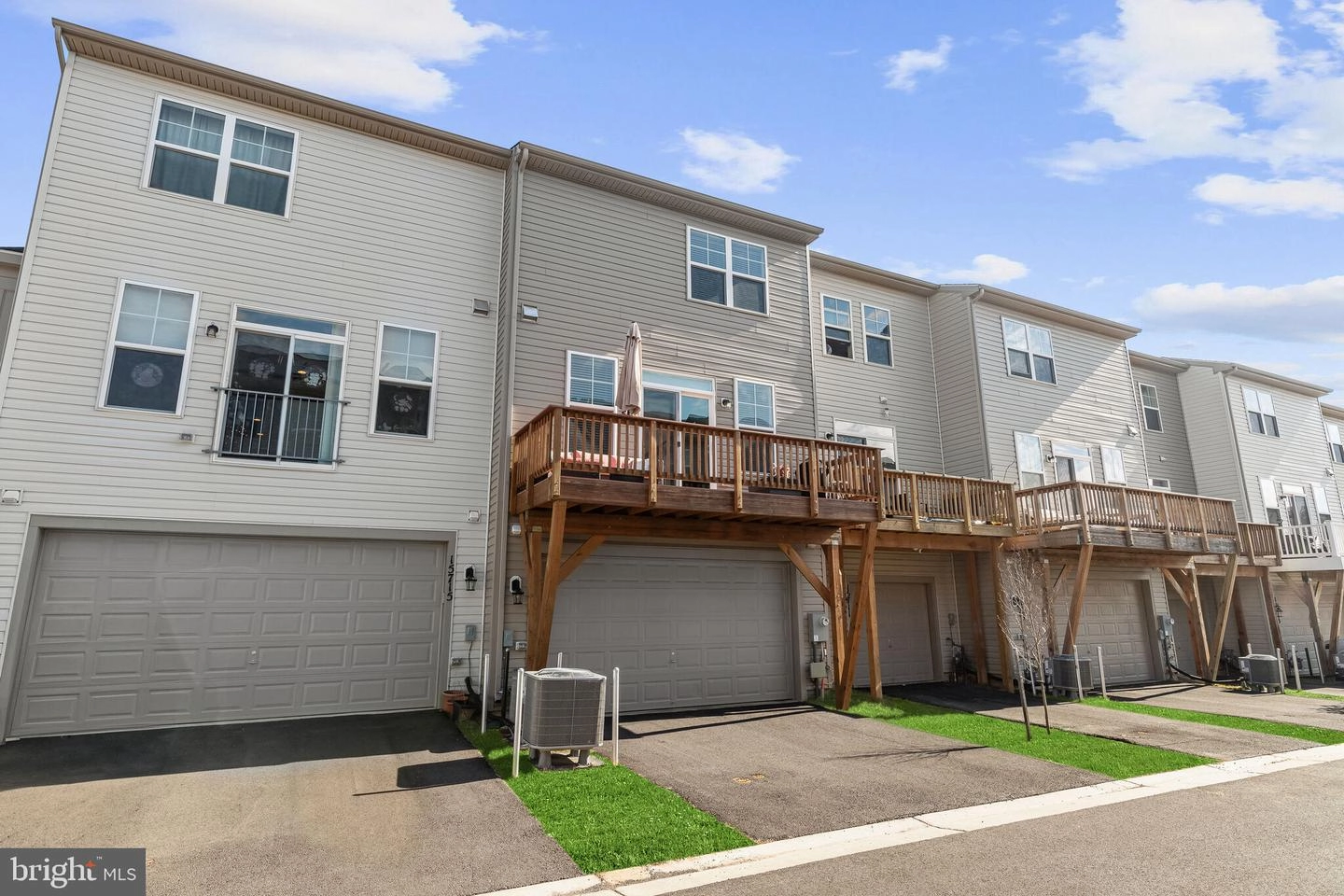 Exterior - 15713 Steamboat Way, Silver Spring, MD 20906 photo 2 of 7