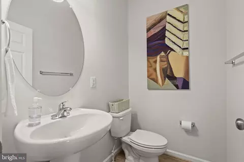 Bath - 15713 Steamboat Way, Silver Spring, MD 20906 photo 1 of 5