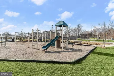 View/Area - 15713 Steamboat Way, Silver Spring, MD 20906 photo 3 of 8