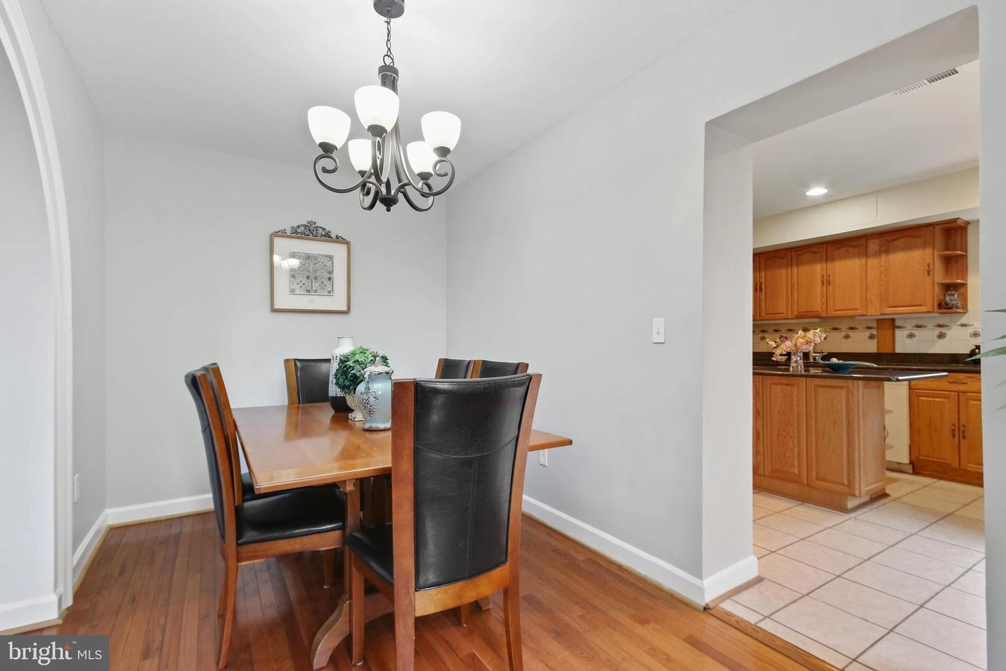 Dining - 43 Oswego Ave, Silver Spring, MD 20910 photo 3 of 3