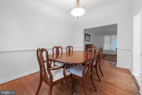 Dining - 15300 Beaufort Pl, Silver Spring, MD 20905 photo 2 of 2