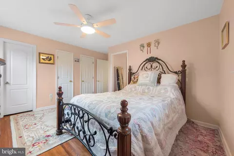 Bedroom - 15300 Beaufort Pl, Silver Spring, MD 20905 photo 5 of 6