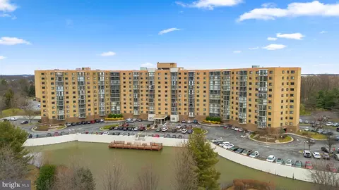 3330 N Leisure World Blvd #5-918, Silver Spring, MD 20906