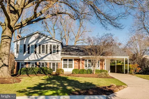 9 Marlin Ct, Rockville, MD 20853