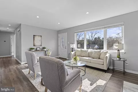 Living - 3707 Woodridge Ave, Silver Spring, MD 20902 photo 3 of 7
