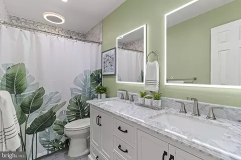 Bath - 3707 Woodridge Ave, Silver Spring, MD 20902 photo 1 of 2