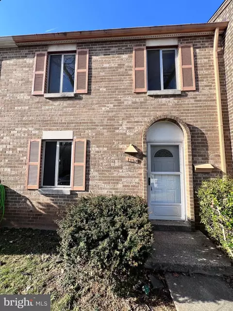 1132 W Side Dr #32-B, Gaithersburg, MD 20878