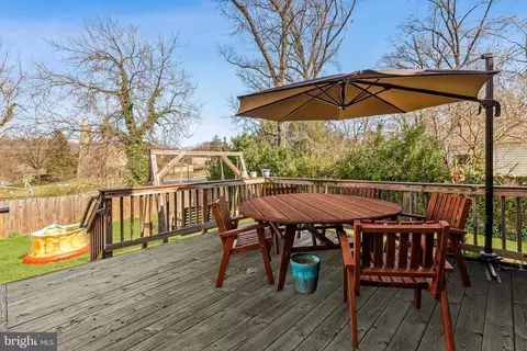 11727 College View Dr, Silver Spring, MD 20902 photo 25