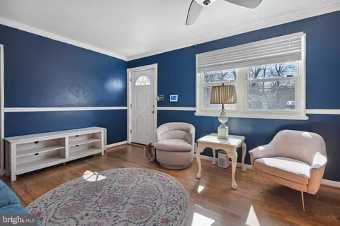 11727 College View Dr, Silver Spring, MD 20902 photo 4