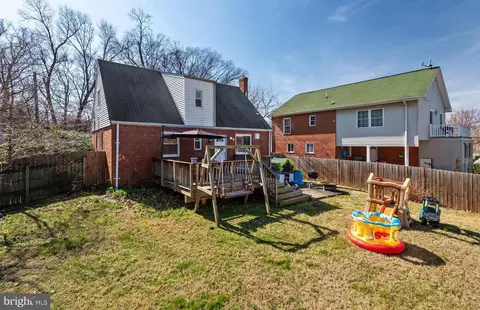 11727 College View Dr, Silver Spring, MD 20902 photo 28