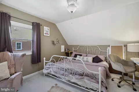11727 College View Dr, Silver Spring, MD 20902 photo 14