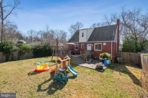 11727 College View Dr, Silver Spring, MD 20902 photo 26