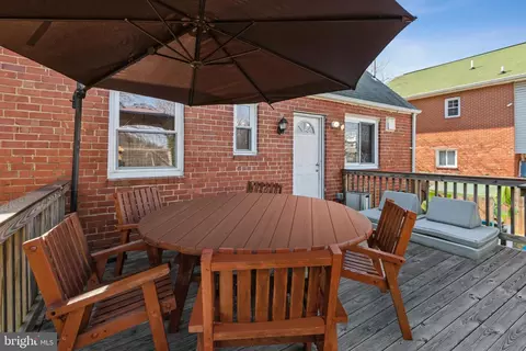 11727 College View Dr, Silver Spring, MD 20902 photo 24