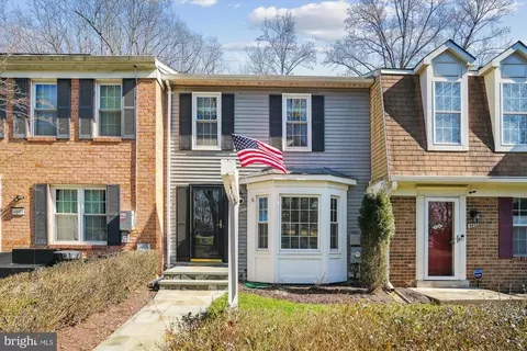 4605 Gemstone Ter, Rockville, MD 20852