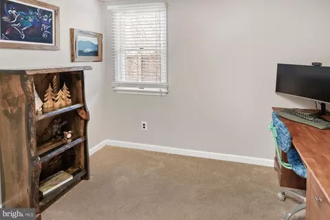 Bedroom - 17208 Brown Rd, Poolesville, MD 20837 photo 1 of 6