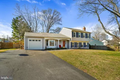 Exterior - 17208 Brown Rd, Poolesville, MD 20837 photo 3 of 19