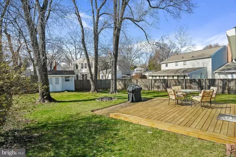 Exterior - 17208 Brown Rd, Poolesville, MD 20837 photo 8 of 19