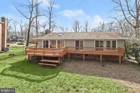 Exterior - 8 Schindler Ct, Silver Spring, MD 20903 photo 11 of 12