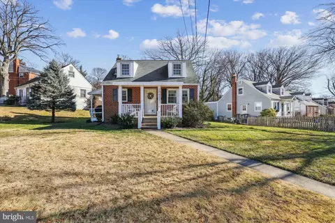 Exterior - 10421 Grandin Rd, Silver Spring, MD 20902 photo 3 of 8