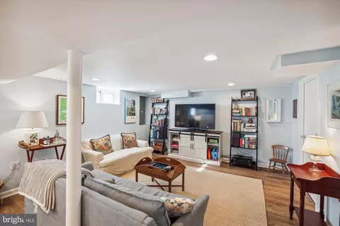 Living - 10421 Grandin Rd, Silver Spring, MD 20902 photo 5 of 7