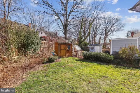 Exterior - 10421 Grandin Rd, Silver Spring, MD 20902 photo 6 of 8