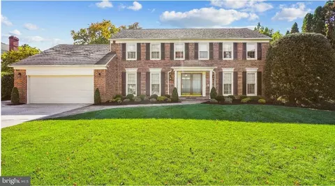 9304 Wooden Bridge Rd, Potomac, MD 20854