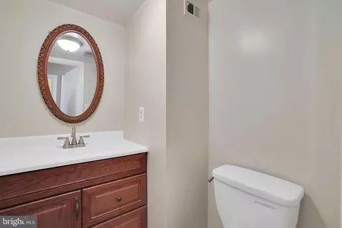 Bath - 1451 Casino Cir, Silver Spring, MD 20906 photo 1 of 6