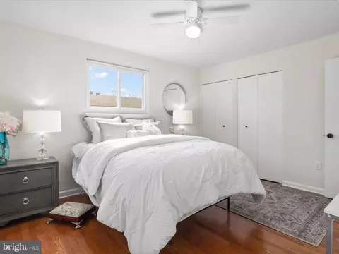 Bedroom - 1211 Arcola Ave, Silver Spring, MD 20902 photo 3 of 8