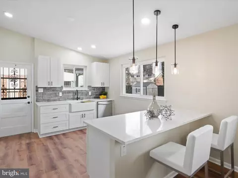 Kitchen - 1211 Arcola Ave, Silver Spring, MD 20902 photo 3 of 6