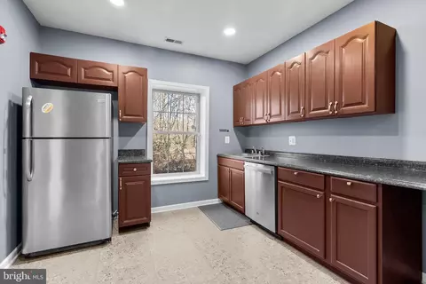 Kitchen - 2727 Briggs Chaney Rd, Silver Spring, MD 20905 photo 3 of 4