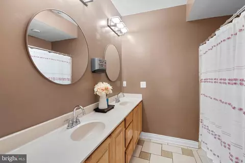 Bath - 2727 Briggs Chaney Rd, Silver Spring, MD 20905 photo 2 of 11