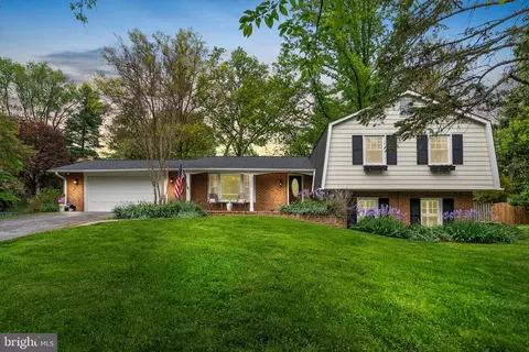 3605 John Carroll Dr, Olney, MD 20832