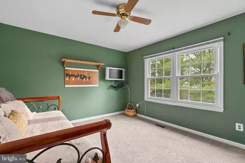 4204 Headwaters Ln, Olney, MD 20832 photo 15