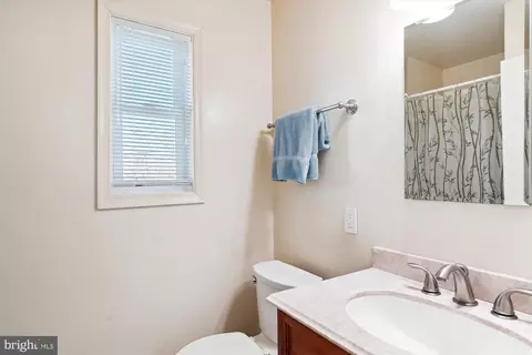 Bath - 11004 Havenpark Dr, Silver Spring, MD 20902 photo 3 of 3